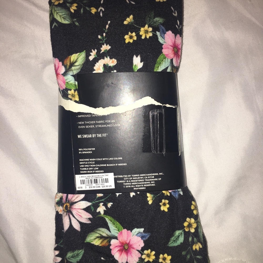 Floral Leggings from Torrid